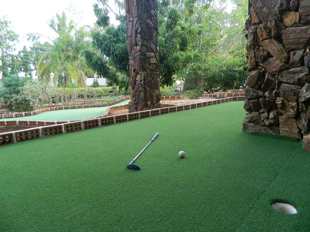 Fantasy Golf Resort Бангалор Экстерьер фото